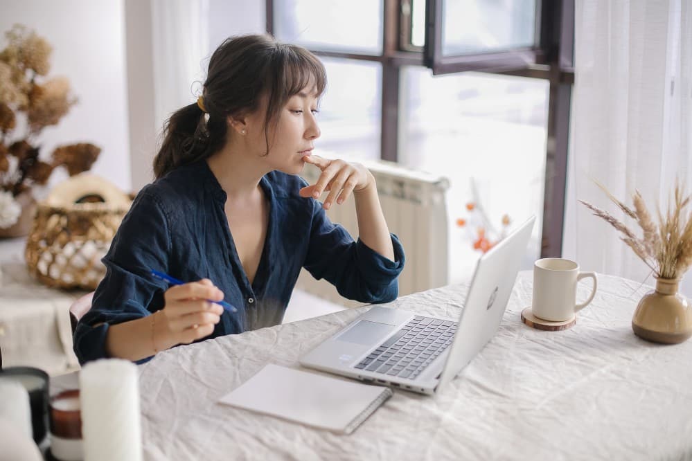 Frase Review | Is It The Best AI Tool For Content Writers?